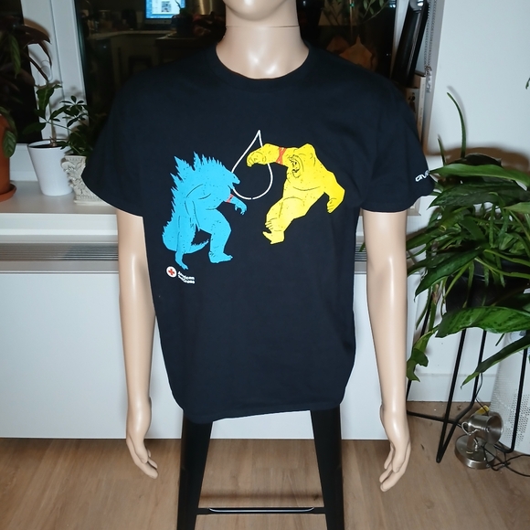 5/$25 Red Cross Godzilla Kong The New Empire T-Shirt Size L - Picture 1 of 4